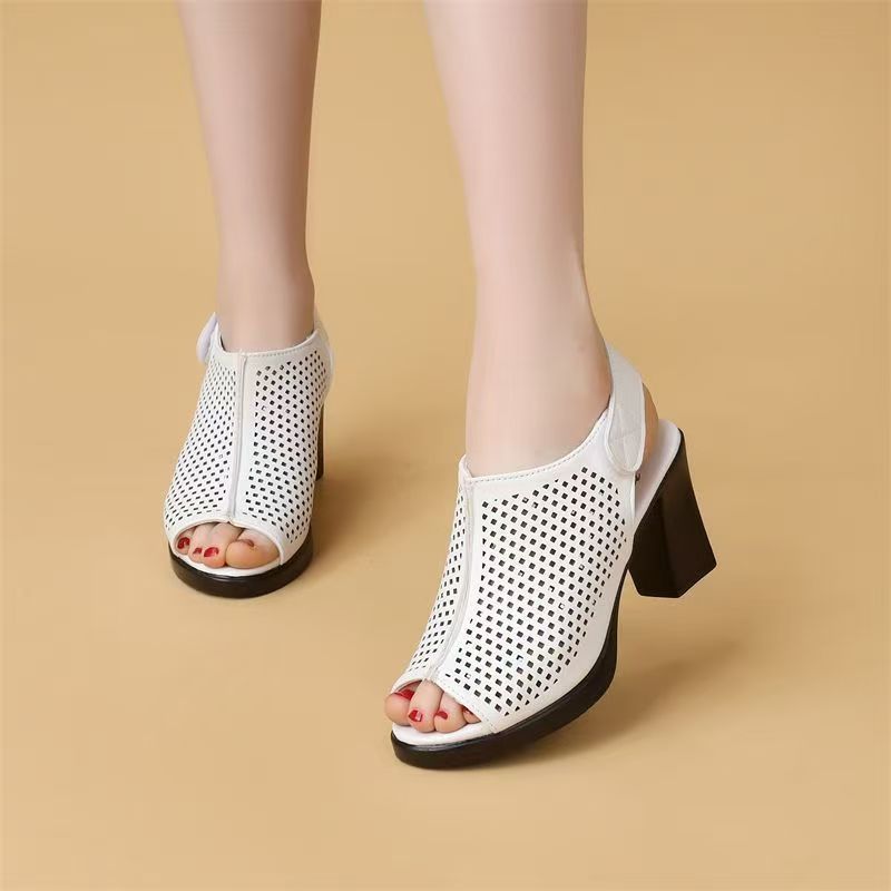 Damen Sandalen in großen Größe – Velcro Strap Sandal Bewertung und Preis